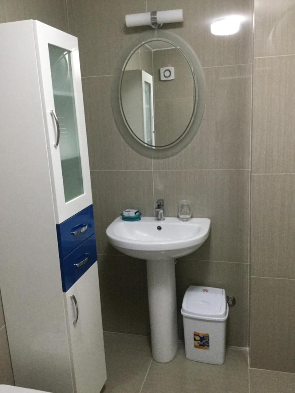 Kk Fafa Apartments Golem  Bagian luar foto